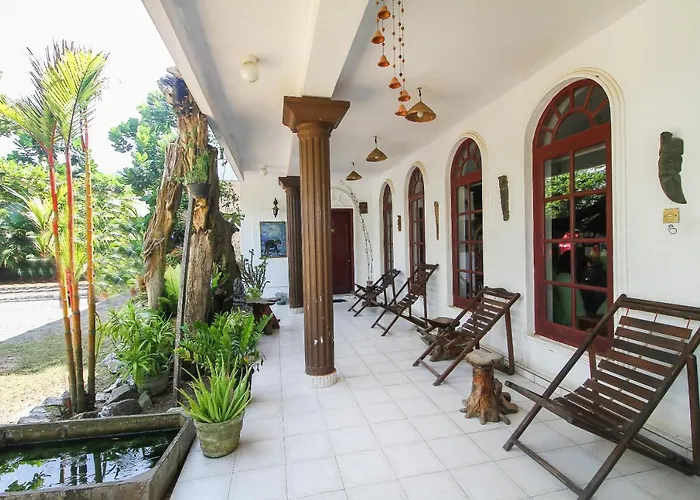 Oyo 459 Barasti Beach Resort